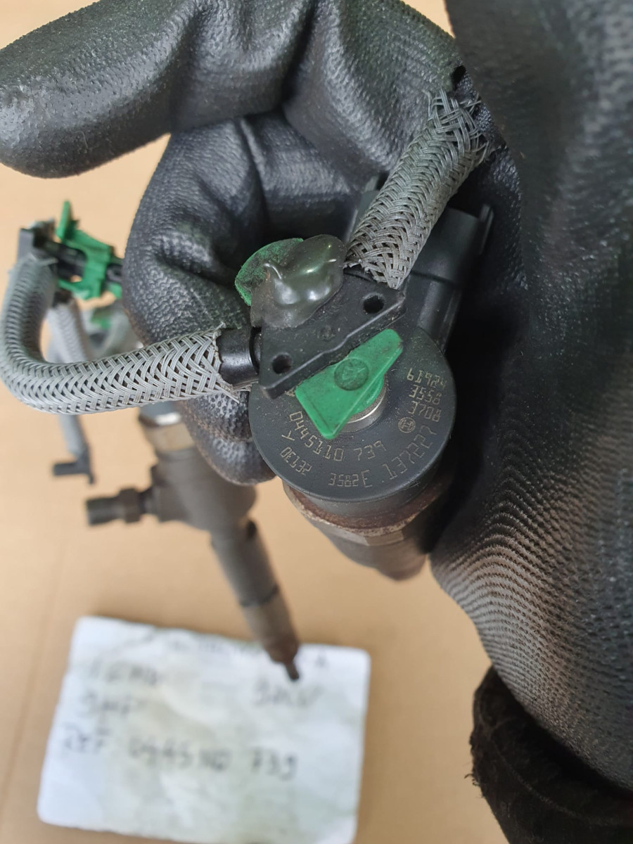 whatsapp-image-2025-11-25-a-14-57-19-b2ecb601-1